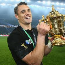 L'ouvreur all black ne le fera pas sous les couleurs des auckland blues en super rugby aotearoa mais sous celles de son ancien club de southbridge. All Blacks Great Dan Carter Makes Surprise Return To New Zealand Rugby Super Rugby The Guardian