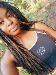 Shoutout to Iowa witches in this group