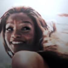 Halle Bailey Splash Scene