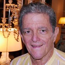 Huellas de la historia en las letras contemporáneas Traces of history in  contemporary literature, with Gabriela Ovando, Mariano Fernández and Celso  M. González-Falla