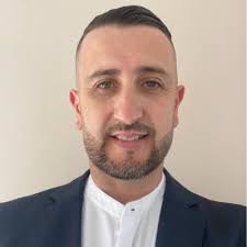 Aujourd'hui marquait la fin d'une période de stage de 4 mois à la @Sales  Academy Allianz France pour nos agents Benjamin BABIN et Aurélien ROCH  Période de stage où ils ont abordé