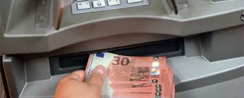 Le pôle emploi est un organisme public français fondé en 2008. Zataz Escroqueries A L Emploi J Ai Infiltre Des Escrocs Pole Emploi