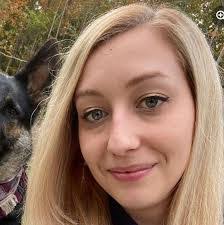 Erin Nason's Instagram, Twitter & Facebook