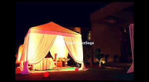 10 Best Candlelight Dinners In Delhi With Price Experiencesaga Com Candle Light Dinner Candlelight Romantic Candle Light Dinner