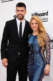 Über shakira zum japanischen milliardär mikitani. Shakira Starportrat News Bilder Gala De