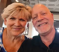 Best fried shrimp in town!! Best fresh oysters as well!!