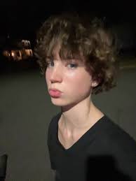 kaden (@kad3n8)’s videos with Hotel