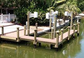 Polyethylene posts for handrails quantity. Manilla Rope Railing Surrounding A Dock Lakehouse Ideas Fishing Dock Boat Decor