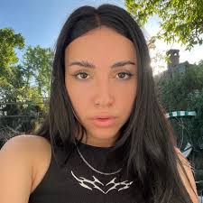 Vicky Herrera (@vickkyherrera) • Instagram photos and videos