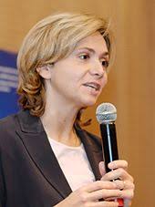Valérie pécresse vient de lancer libres !, son mouvement destiné à incarner une droite imperméable au front national mais forte face à emmanuel macron. Valerie Pecresse Wikipedia