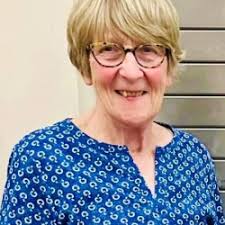 MARTHA LUCRETIA HOLT WHIDDEN GILES1929-2011