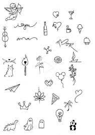 21 Meaningful Small Tattoos Pretty And Inspirational 21 Sensowne Male Tatuaze Sliczna I Inspirujace Small In 2020 Small Tattoo Designs Finger Tattoos Doodle Tattoo