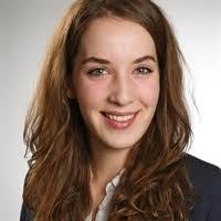 Sophia Renner's Instagram, Twitter & Facebook