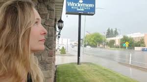 New office space #learyanrealtor #learyanwindermere #windermerecolville  #officeplants #roomwithaview #wearewindermere #colville