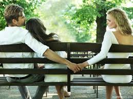 Selain zikir dan selawat, jangan lupa tambahkan satu atau dua kapsul omega guard di dalam hidangan suami anda….hehe larikkkk!!!! 5 Tips Memikat Hati Suami Yang Super Romantis Semarakkan Api Cinta