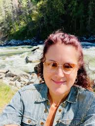 Elle West (@elle.west70)