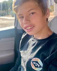 Dustin Horne's Instagram, Twitter & Facebook