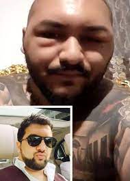 (…) adică, ca să mă înţelegeţi, eu nu am iubită şi mă comport ca atare. Acces Direct Dani Mocanu Batut In Club Numele Lui Facebook