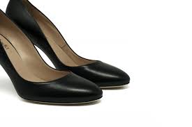 Visualizza altre idee su scarpe, tacchi, sandali. Decollete Nere Comode In Pelle Tacco 8 Cm 100 Made In Italy