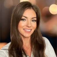 50+ "Sweeney R.n" profiles