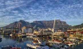 South africa has three capital cities: Africa Do Sul Planeja Voltar Com Turismo Ate Setembro Mercado