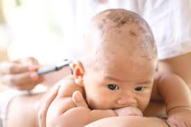 Can you use baby oil on your hair? Shaving Baby S Hair Is It Safe Will It Grow Back Thicker