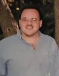 Robin Ferris's Instagram, Twitter & Facebook