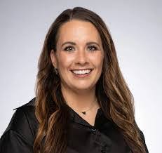 Katie Huggins's Instagram, Twitter & Facebook