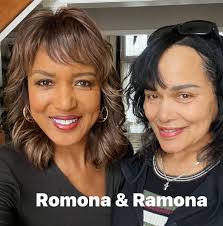 So great to have my sister-in-law visiting from New York for the holiday!  romonarobinson.com