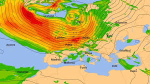 Durch einen klick auf loop ist sofort zu sehen, wie hoch die gewitterwahrscheinlichkeit und allgemein das risiko für unwetter in den kommenden tagen voraussichtlich ist. Februar Unwetter 2020 Aktuell Mega Sturm Im Anmarsch Verwustet Orkan Sabine Das Land News De