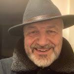 Barry Broadbent's Instagram, Twitter & Facebook