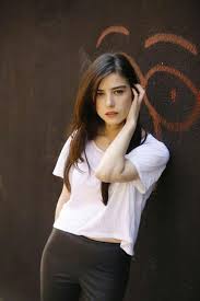 You know how they say istanbul is one of the most beautiful cities in the world; 9 Ozge Gurel Ideas Turkish Beauty Actresses Turkish Actors