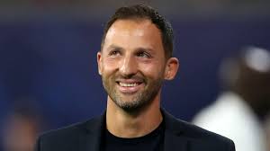 Fenerbahçe'nin Teknik Direktör Adayları Arasında Yer Alan Domenico Tedesco  Kimdir? Nereli, Kaç Yaşında, Boyu Kaç, Evli mi, Hangi Takımları Çalıştırdı 