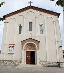 Il comune di romano d'ezzelino, in provincia di vicenza in veneto, si estende su una superficie di circa ventuno chilometri quadrati e conta poco al territorio appartengono le frazioni di sacro cuore, di fellette e di san giacomo. Romano D Ezzelino La Chiesa Parrocchiale Di San Giacomo Bassano Del Grappa E Dintorni