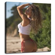 Amazon.com: DEKBOND Póster en lienzo con diseño de margaritas Keech para  mujer, diseño de bikini de pecho grande, póster estético para baño,  dormitorio, póster de pared para el hogar, oficina, sala de