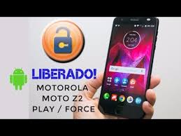 The phone will be formatted, so be prepared for it. Como Resetear A Modo Fabrica El Motorola Moto Z2 Force Hard Reset By Serg Tech Espanol
