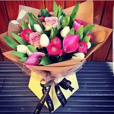 Spring also brings in new vegetables, fresh local herbs, and edible flowers (nasturtium, pansies, and chive blossoms). Spring Time Flowers Delivered In Bath Flowers Of Bath