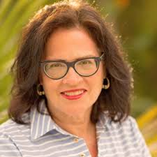 Carol Macphail's Instagram, Twitter & Facebook