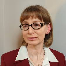 Martina Redmond's Instagram, Twitter & Facebook