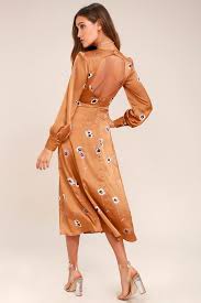 Astr the label floral long sleeve midi dress. Astr The Label Jewel Light Brown Floral Print Midi Dress Brown Long Sleeve Dress Cream Long Sleeve Dress Brown Floral Print