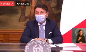 E' quanto prevede la bozza di decreto in discussione questa sera al consiglio dei ministri, chiamato a decidere le misure per la settimana dal 7 al 15 gennaio. Entriamo In Una Zona Gialla Rinforzata E Studenti Delle Superiori A Scuola Dall 11 Gennaio Ma Solo Al 50 Prima Milano Ovest