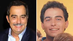 Omar Fierro reveló, a sus 60 años, que gana 14 centavos de peso por  regalías de algunas de sus películas