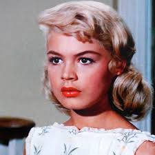 Gidget II Folding Sewing & Craft Table