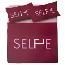 Cerchi un copripiumino che sia di facile manutenzione? Set Copripiumino Misura Ikea Matrimoniale Zer0bed Selfie Bordeaux