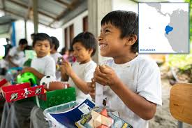 Dabei liegt der fokus auf den themen obdachlosenhilfe und kampf gegen menschenhandel. Ecuador