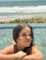 Happy New year 2025, 🍀🍀 I love you all ♥ . . . #jenniferlopez  #alexandradaddario #AngelinaJolie #MeganFox #margotrobbie #chrisevans  #ChristianBale #AnneHathway #BrieLarson #ScarlettJohansson #elizabetholsen  #taylorswift #JenniferAniston ...