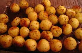 Portuguese Style Parisienne Potatoes Recipe Recipe Portuguese Recipes Recipes Potato Recipes