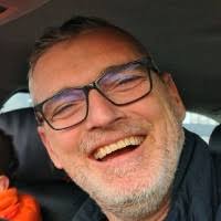 8 "Alan Bos" profiles