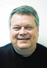 Dave Ross's Instagram, Twitter & Facebook