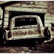 Pin By Carrie Filetti On My Haunted House 3 Abandoned Cars Hearse Abandoned